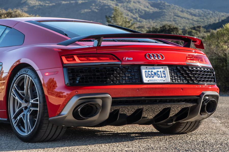 Детали экстерьера Audi R8 V10 Performance 2019 года  (NA) (фото 55 из 62)